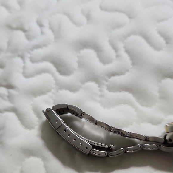 Guess Silver Watch with White Dial and Gold Details - Picture 7 of 8